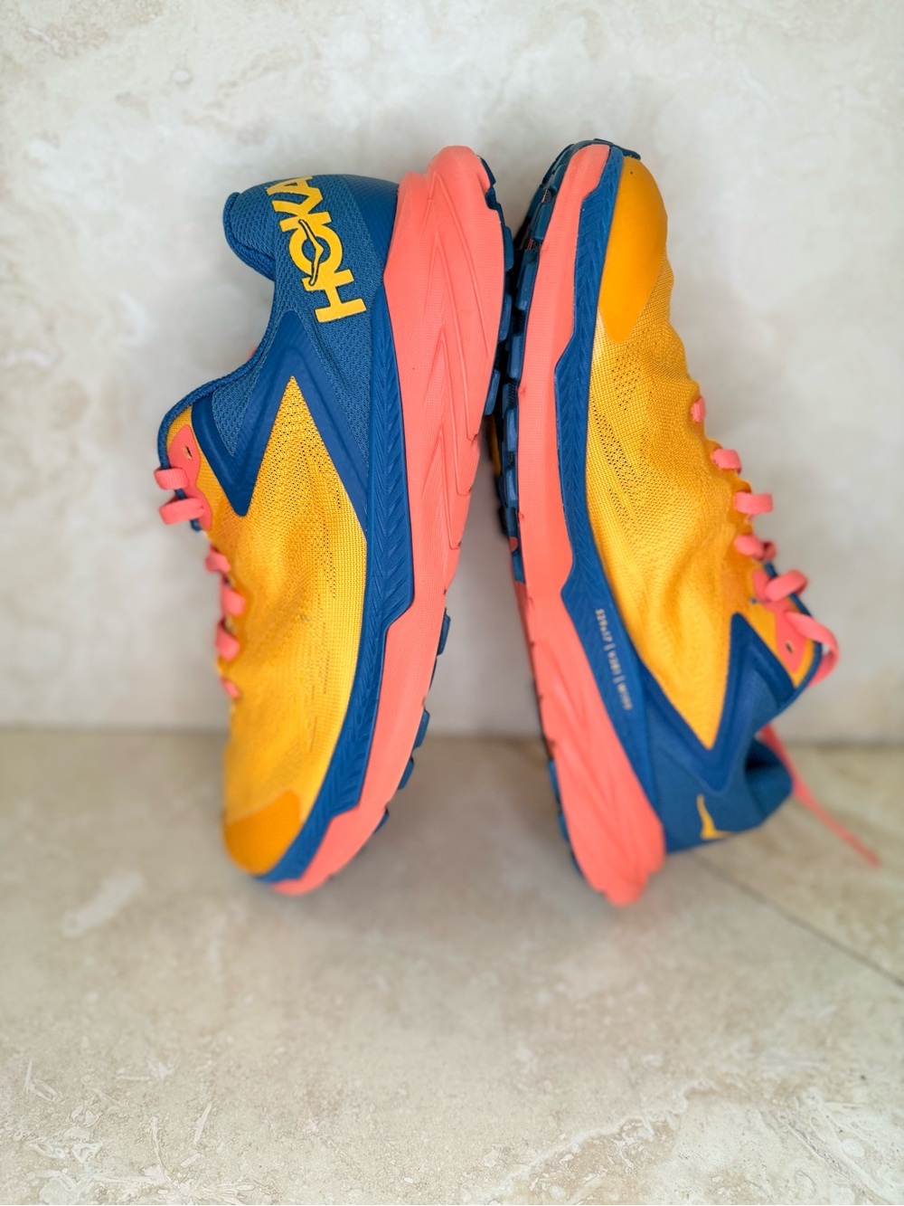 Hoka One One Zinal Trail Running Shoes (7.5B) EUC